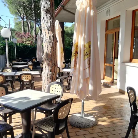 Pineta Sul Mare Village